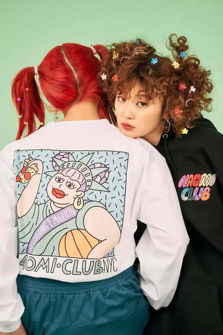 渡辺直美 ナオミクラブ NAOMICLUB Tシャツ ピンク ステッカーつき