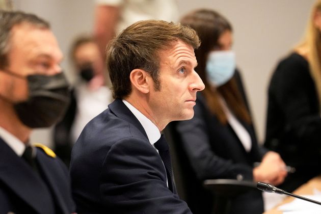 Emmanuel Macron photographié lors d'une visioconférence avec les membres de l'Otan le 25