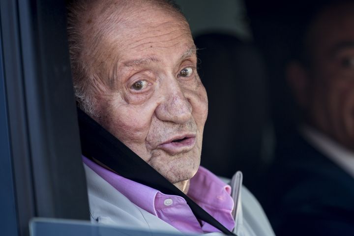 Juan Carlos I habla con los medios tras ser atendido en un hospital de Madrid en 2019