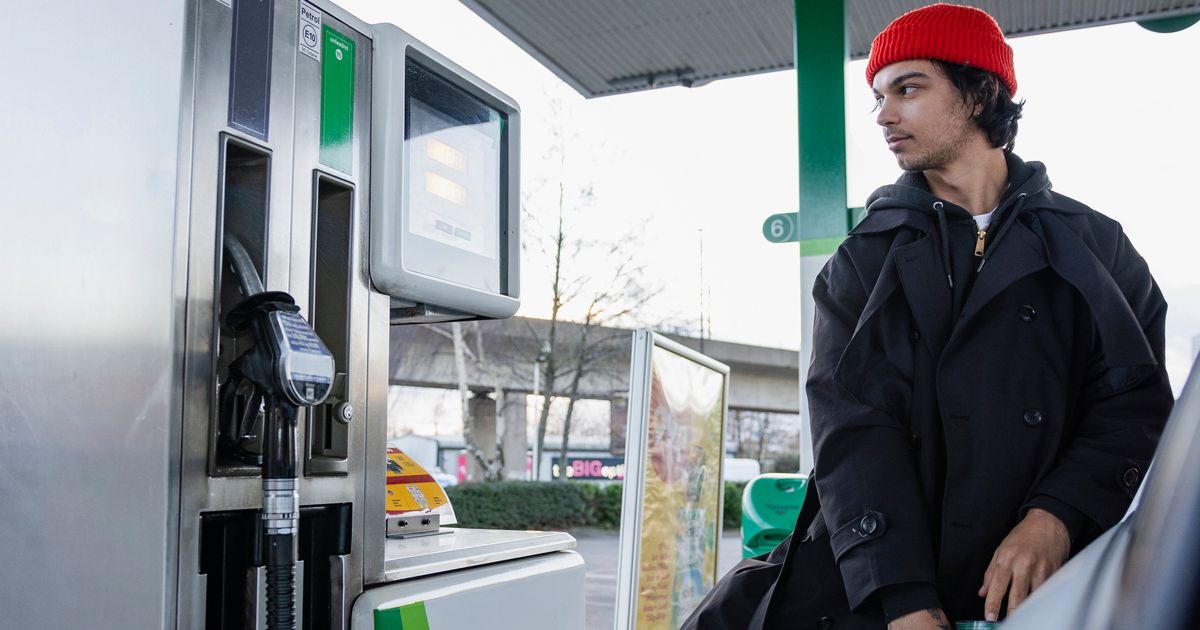 Why You Should Start Paying Your Mates Petrol Money Again | HuffPost UK Life