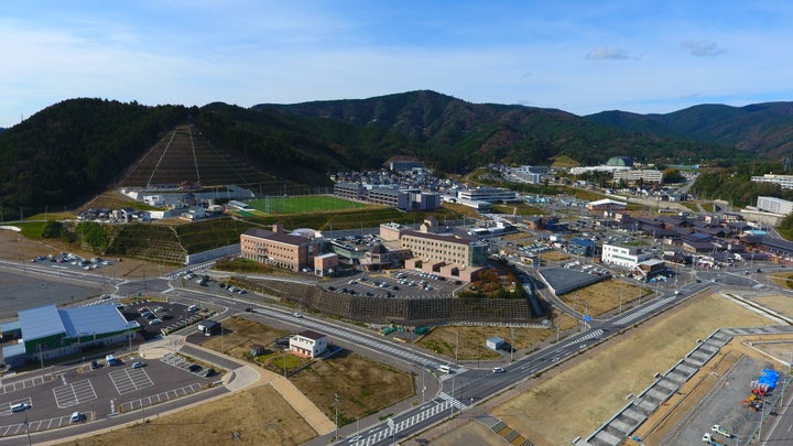 ドローンから見た女川町中心部