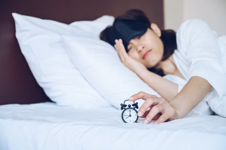 Is Snoozing the Alarm Good or Bad for Your Health?