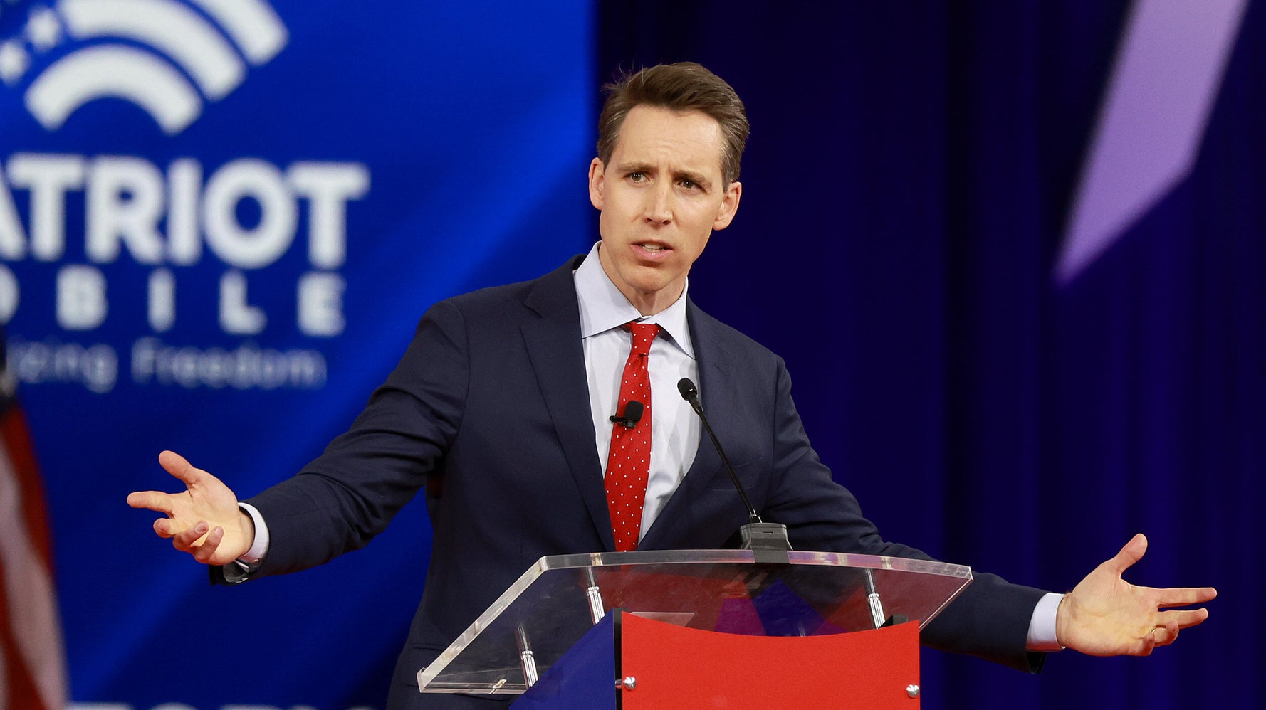 Newspaper Asks Sen. Josh Hawley To Quit Using Its Photo Of Him On Campaign Merch - Vimarsana News