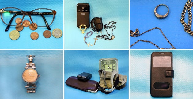 ピアチェンツァ病院で亡くなったコロナ患者たちの遺品の一部