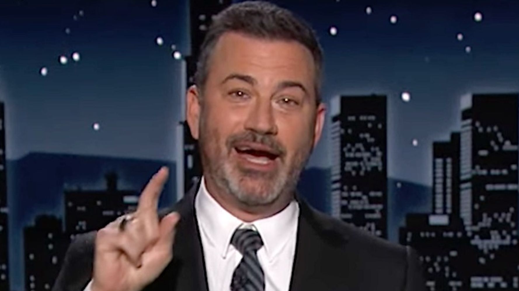 Jimmy Kimmel Spots The 1 Sure Sign That Trumps Lying About Putin Huffpost Entertainment