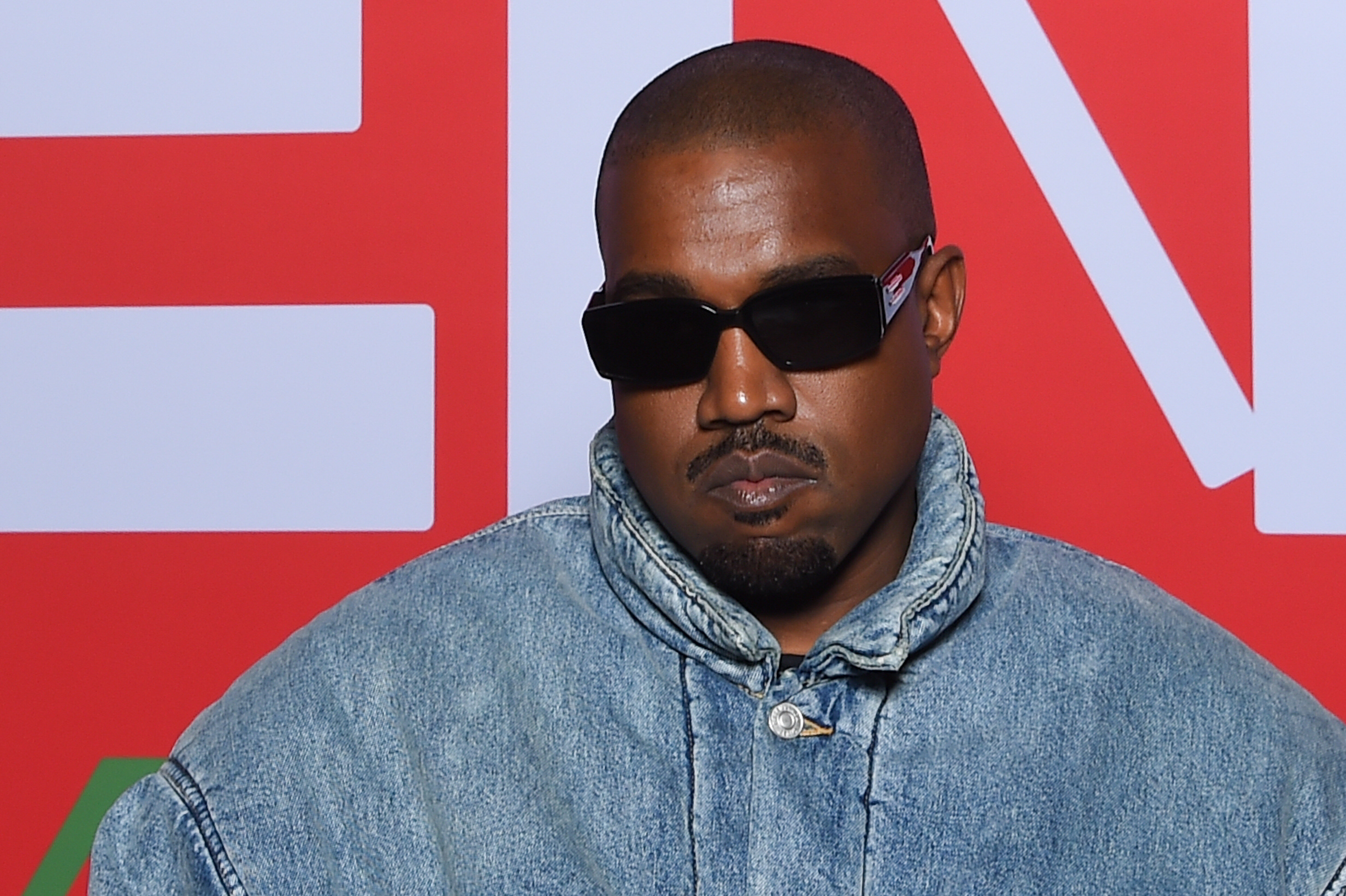 Kanye West Suspended From Instagram Following Online Attacks HuffPost UK Entertainment