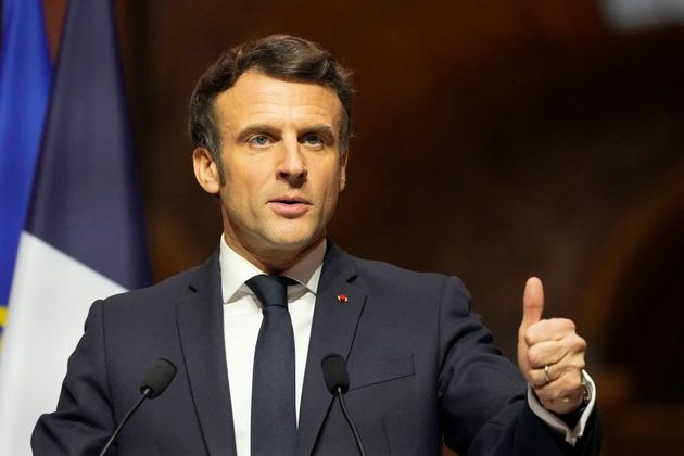 Emmanuel Macron photographié lors du sommet à Versailles le 11 mars