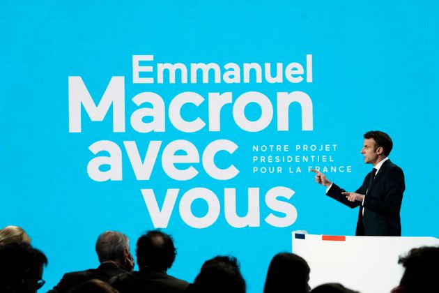 Macron envisage un référendum sur la fin de