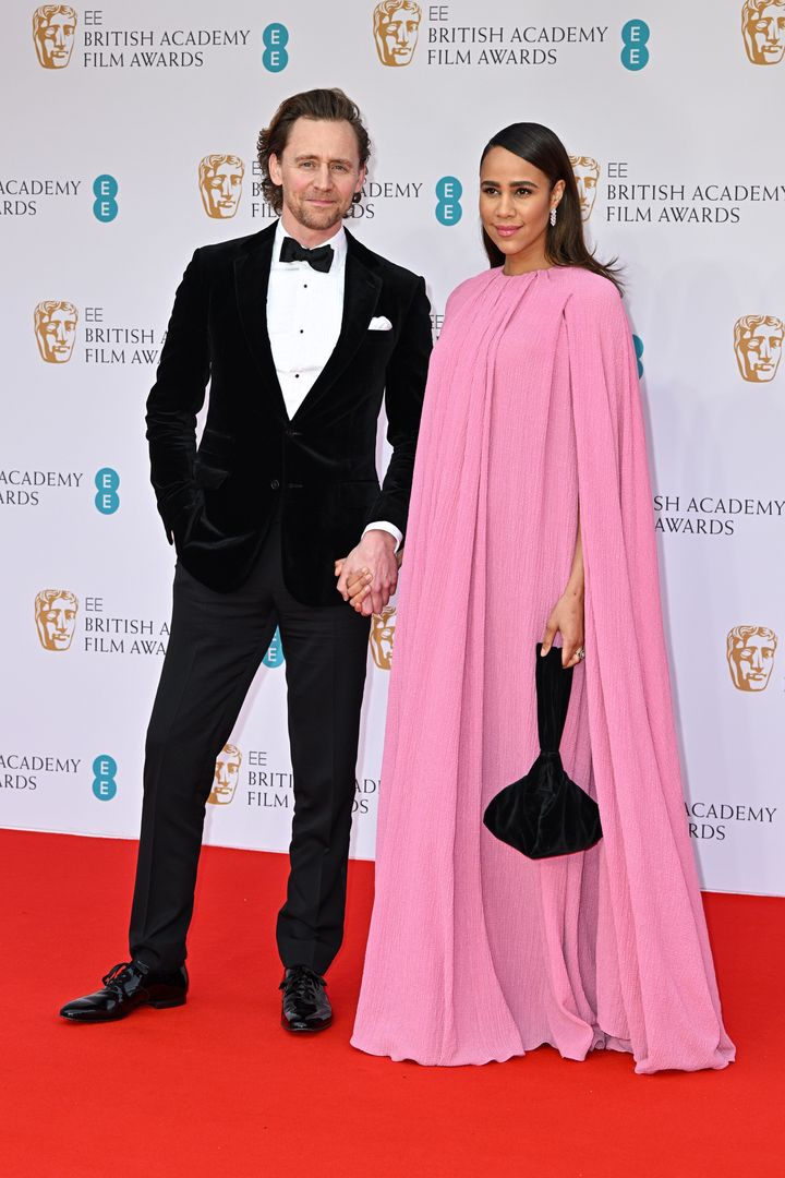 Hiddleston and Ashton at the EE British Academy Film Awards 2022.