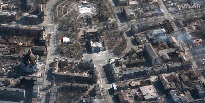 Maxar satellite imagery shows the ruined Mariupol Drama Theater, which was bombed on March 16th. The building had been used as a shelter for hundreds of Ukrainian civilians.