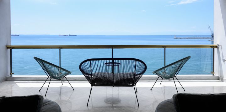 Seafront View Apartment