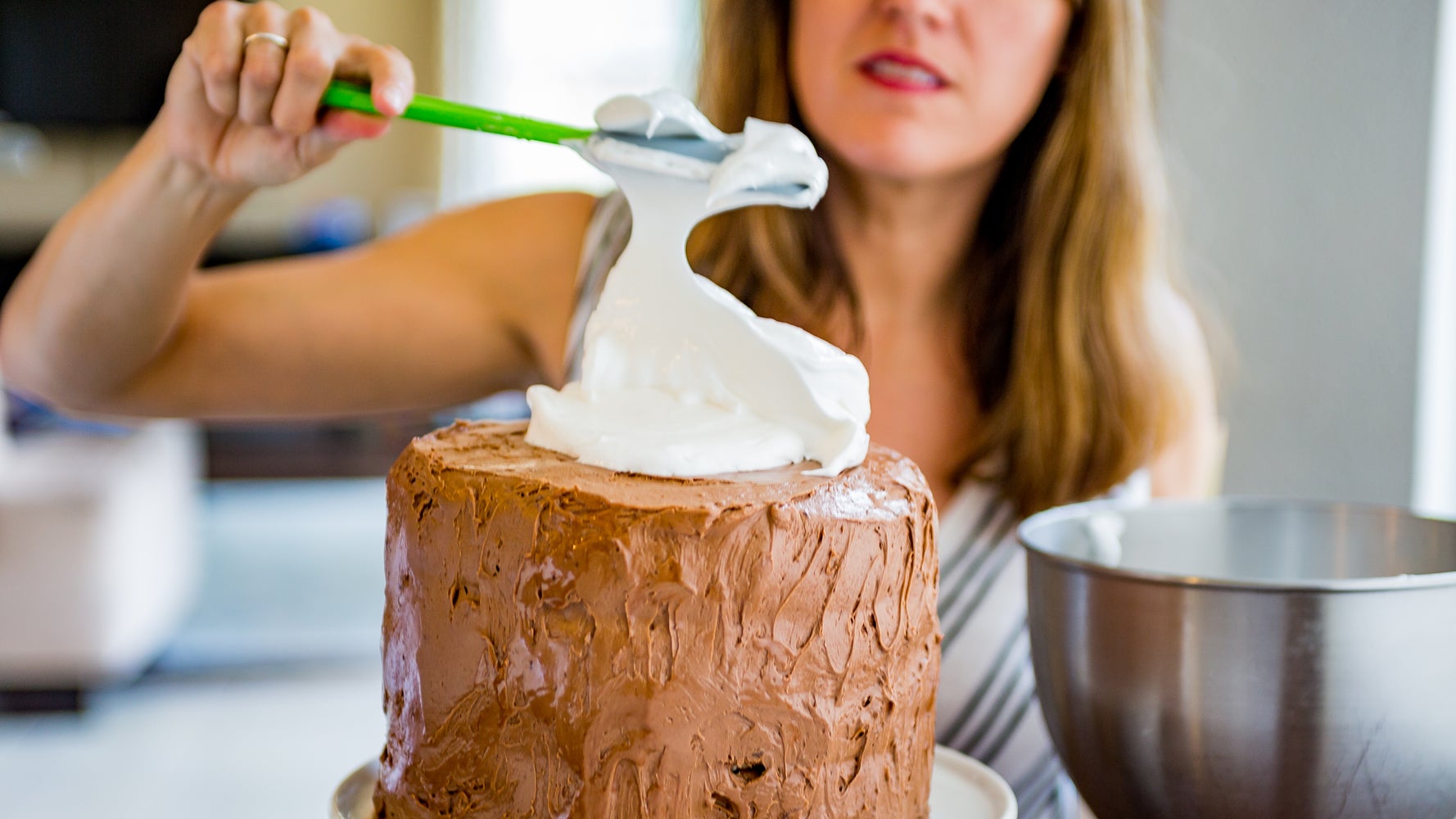 I Watched My Partner Sink Into Alcoholism, So I Started Baking — And It Saved Me - Vimarsana News