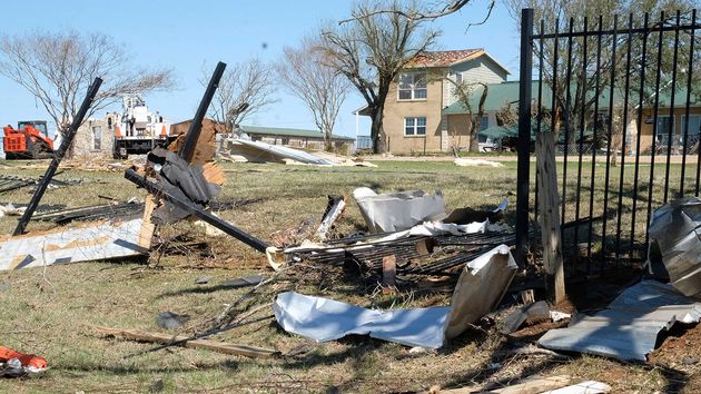 竜巻の被害にあったテキサス州エルジンの街（2022年3月22日）