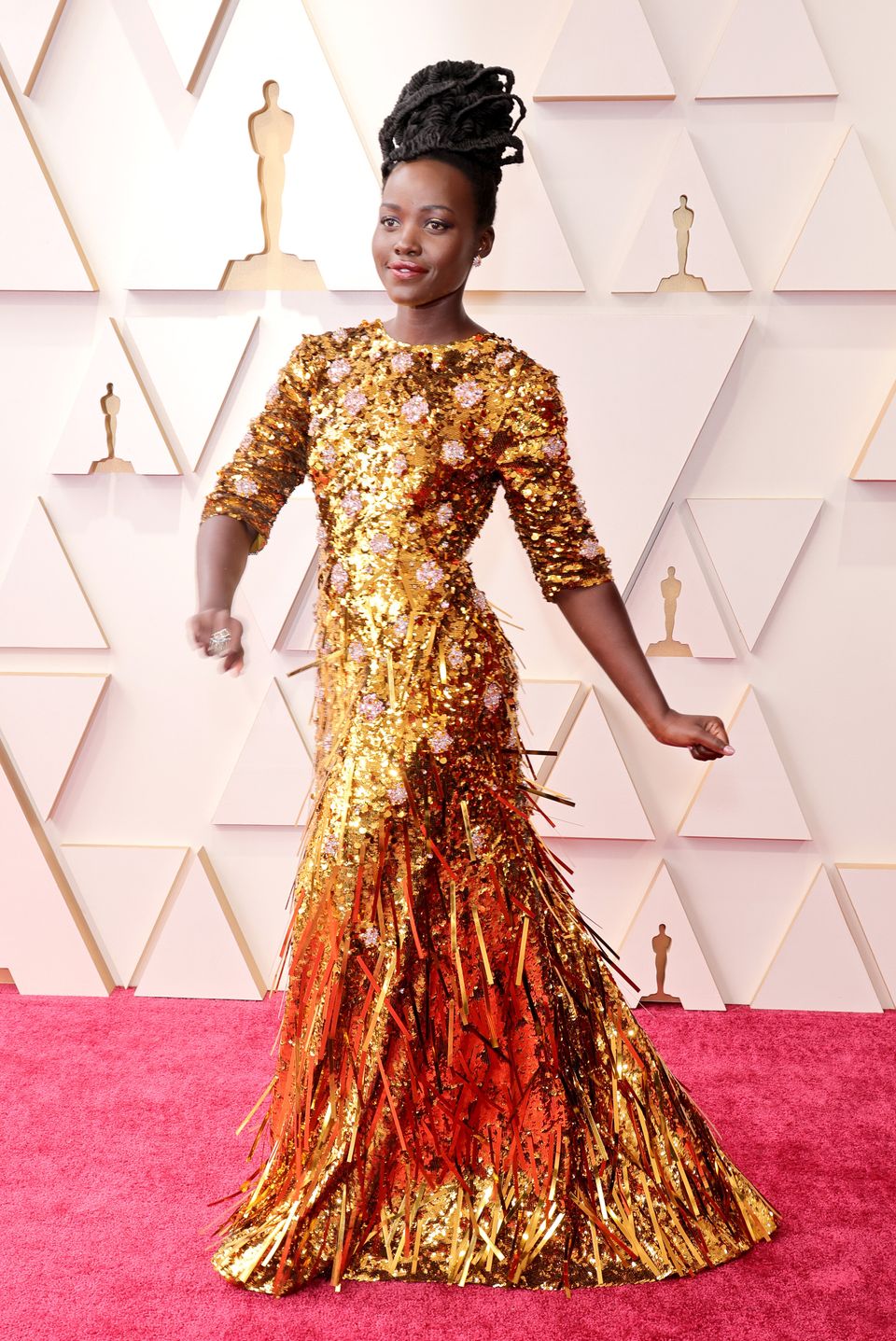 Timothée Chalamet Rocks Shimmering Shirtless Look at 2022 Oscars