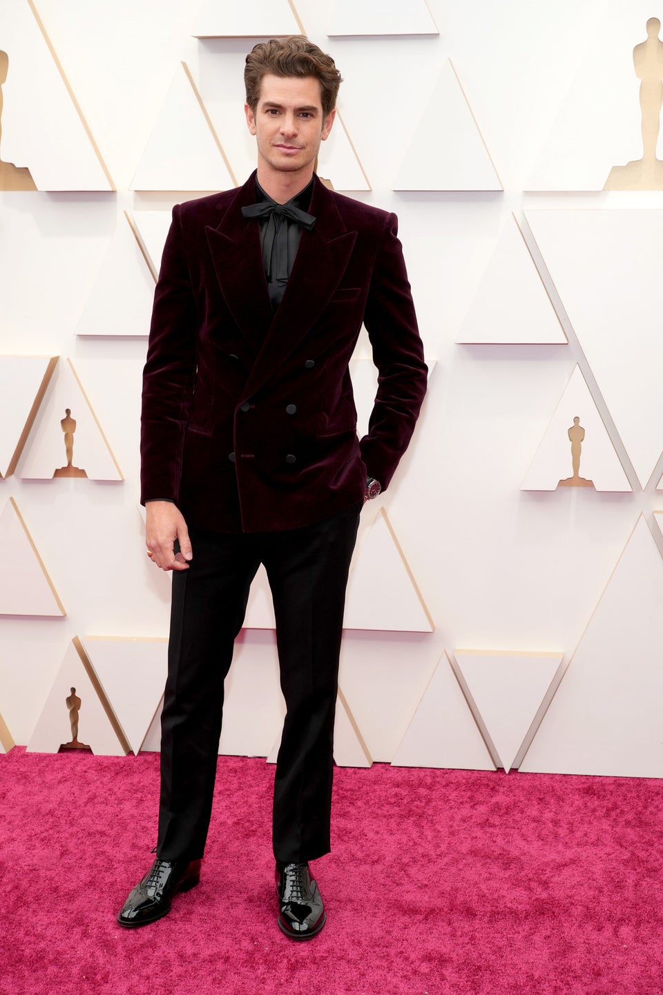 Timothée Chalamet Went Shirtless On The Oscars Red Carpet And Twitter ...