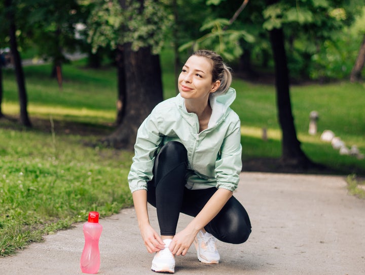 Chica deporte en el parque