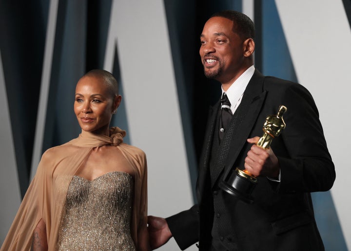 Will Smith y Jada Pinkett Smith en su llegada a la fiesta de Vanity Fair tras los Oscar 2022.