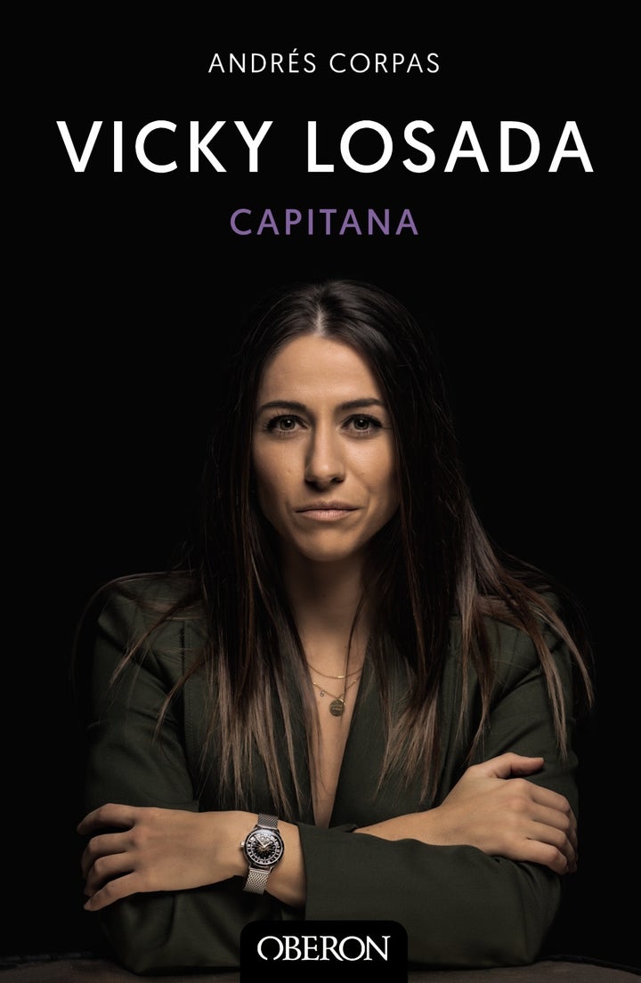 Portada de 'Vicky Losada. Capitana'.
