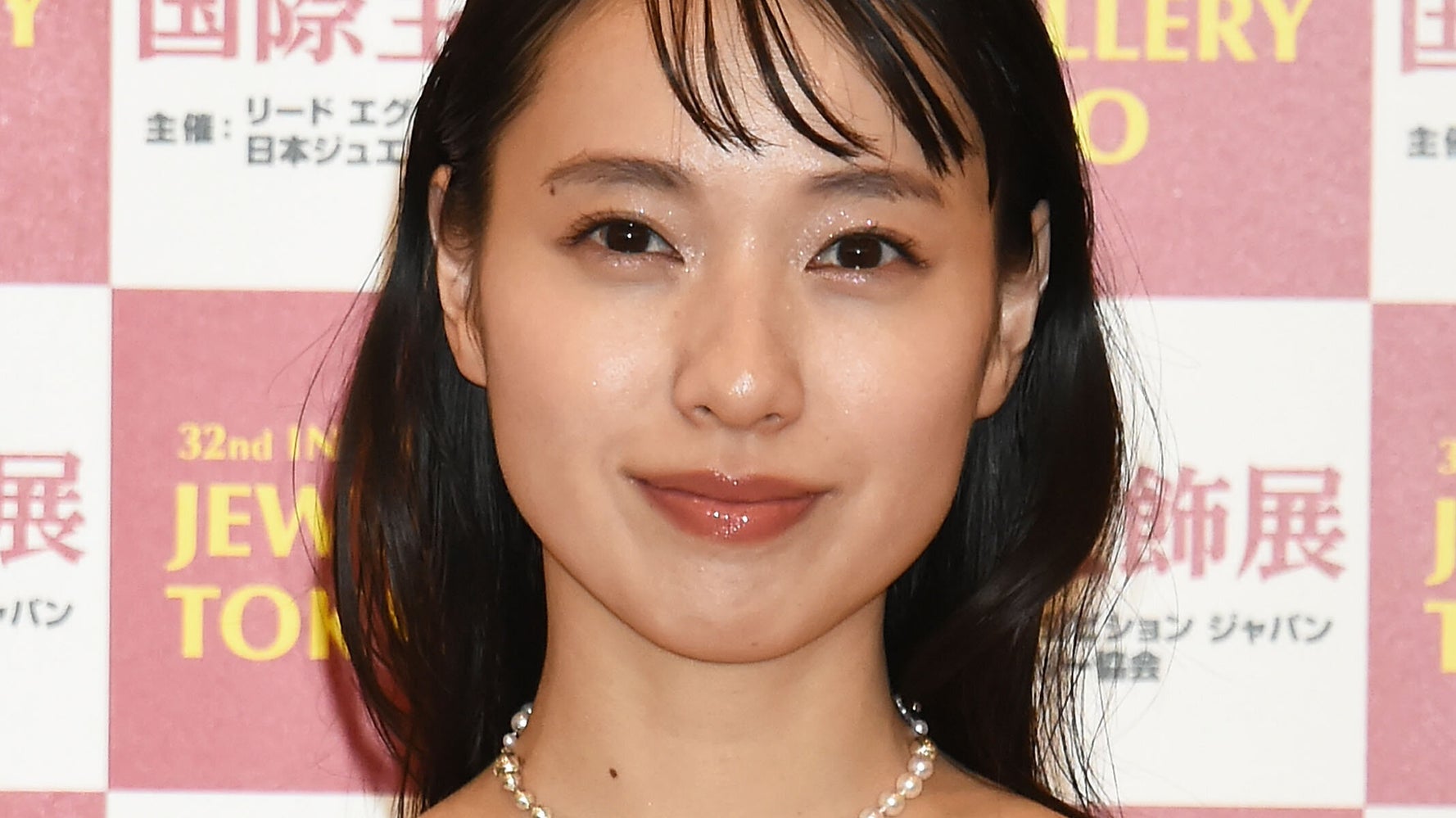 戸田恵梨香さん 髪バッサリ切り ベリーショート に 似合う 素敵 の声 ハフポスト アートとカルチャー