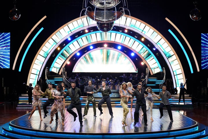 Strictly pro tour 2022