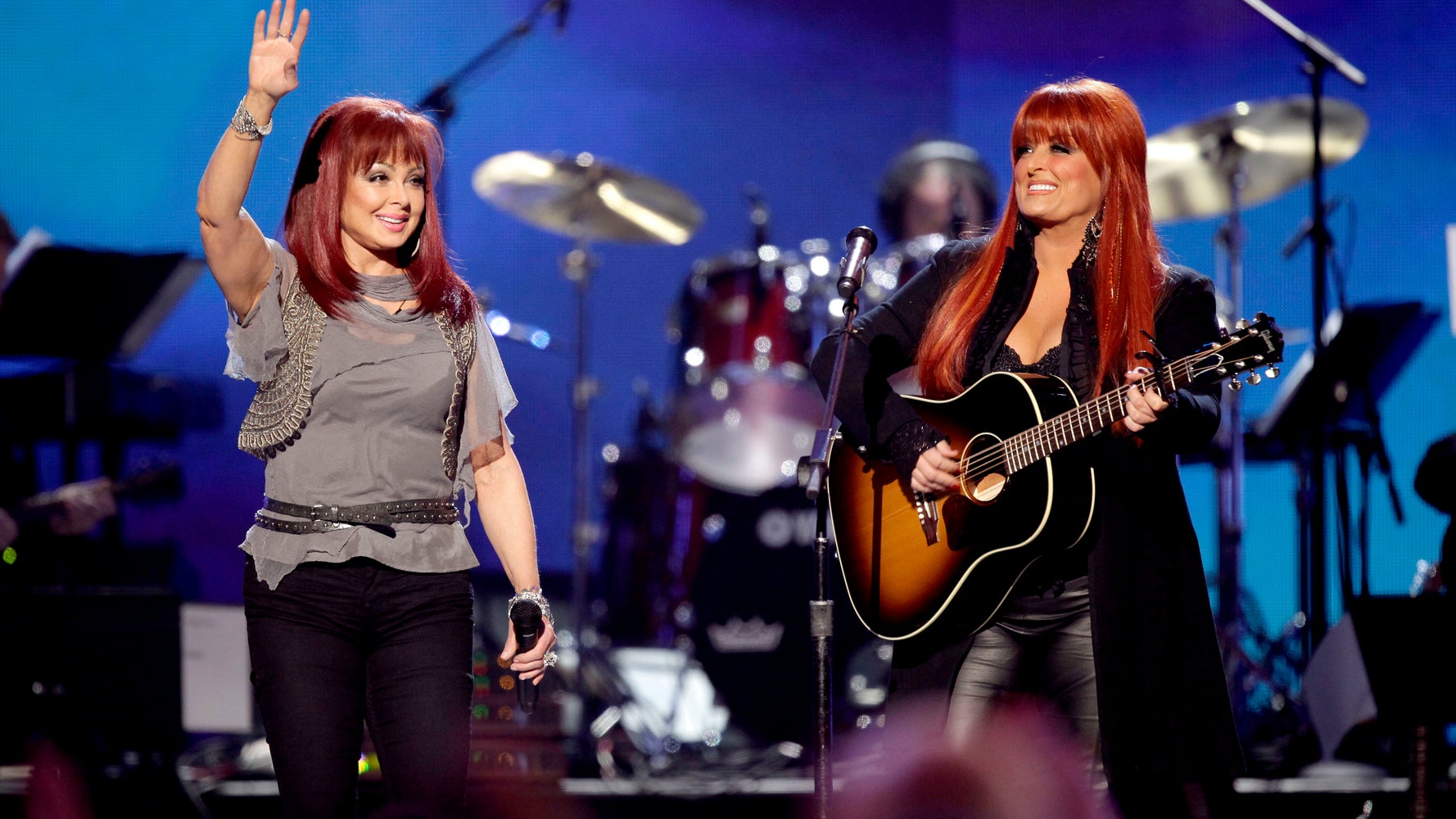 The Judds Reunite For CMT Music Awards Performance - Vimarsana News