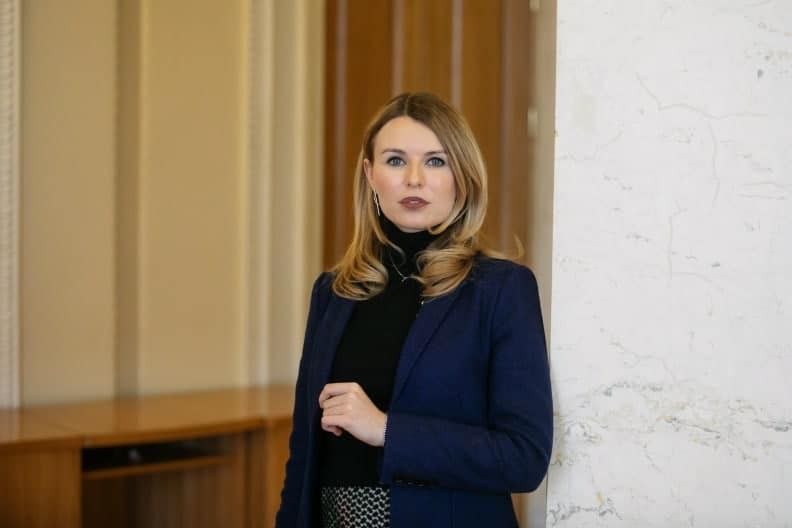 MP Lesia Vasylenko