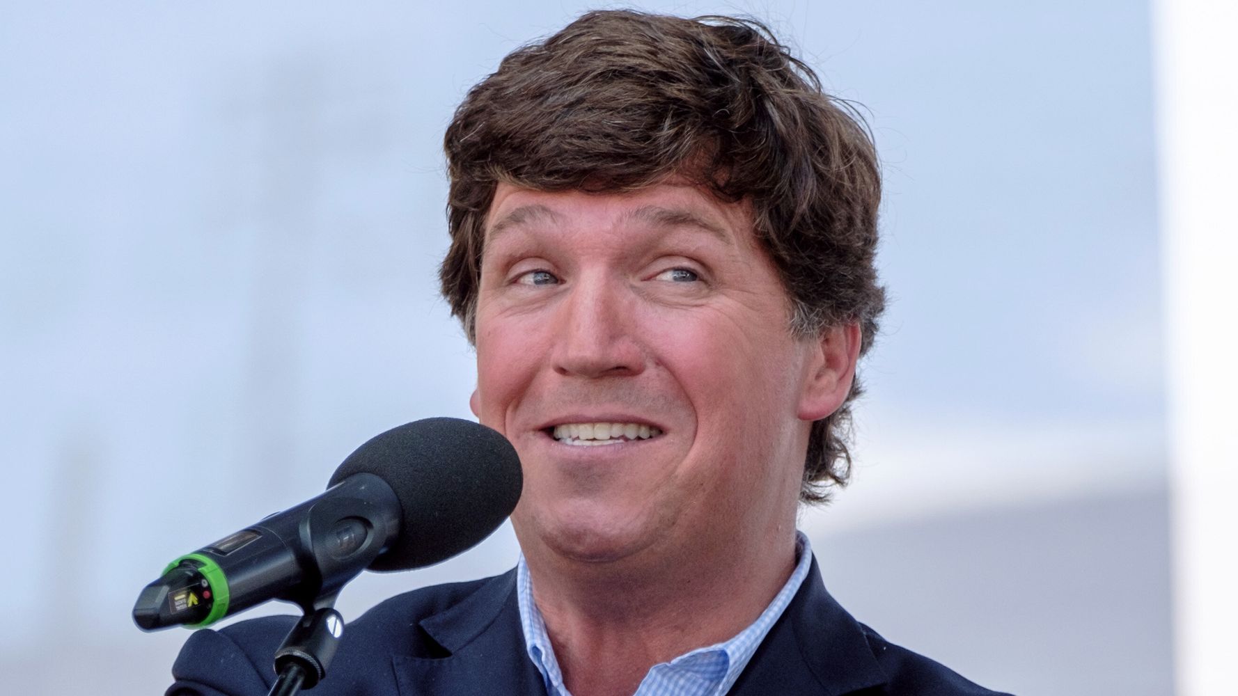 GOP Gov Throws Shade At Tucker Carlson In The Subtlest Way