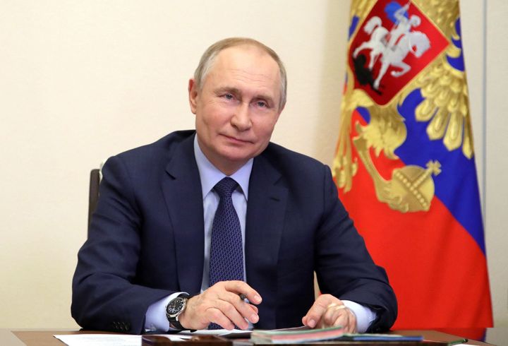 Putin, en un encuentro reciente con varios artistas premiados por el Kremlin