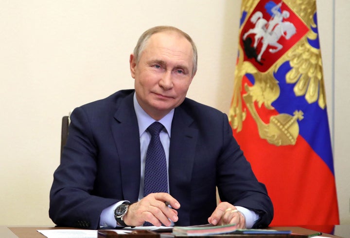 Putin, en un encuentro reciente con varios artistas premiados por el Kremlin