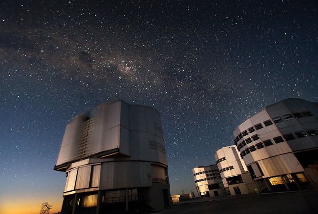 Le Very large telescope (VLT) sur le site d'observation de l'ESO dans le désert d'Atacama au