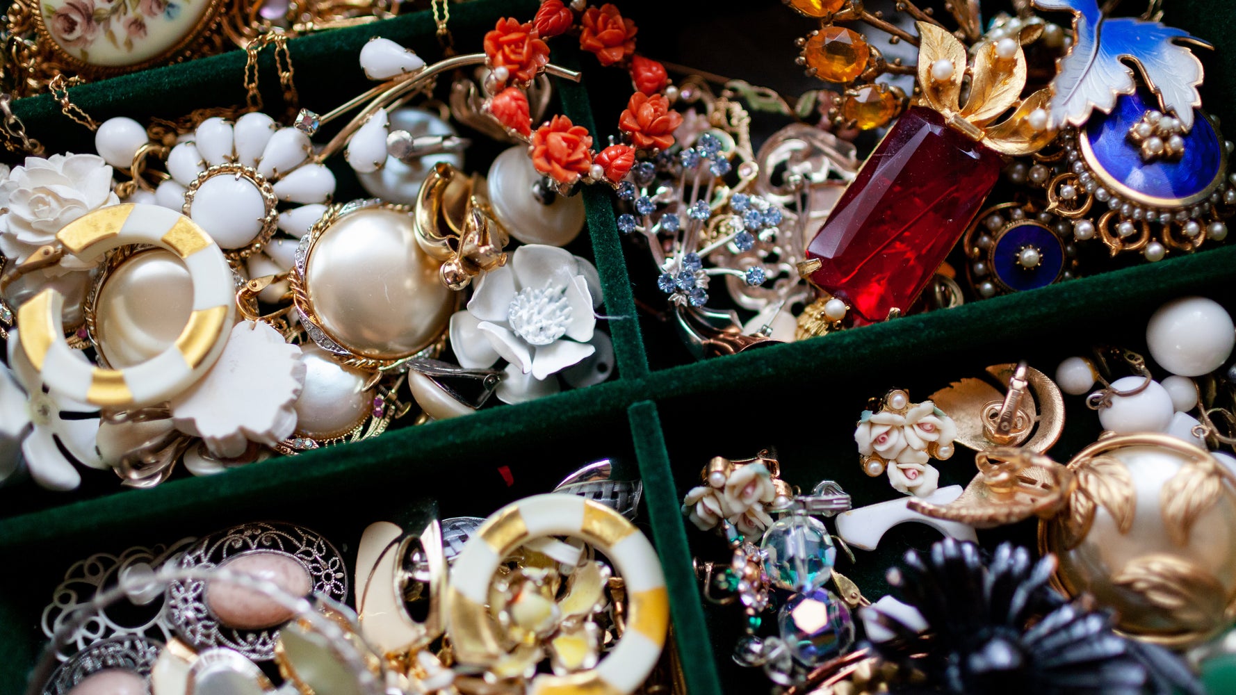 Ought to-Have, Chic Pearl Jewelry That Will Usually Be In Model