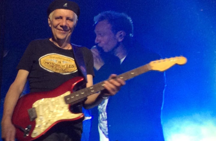 El guitarrista y fundador de La Unión, Mario Martínez.