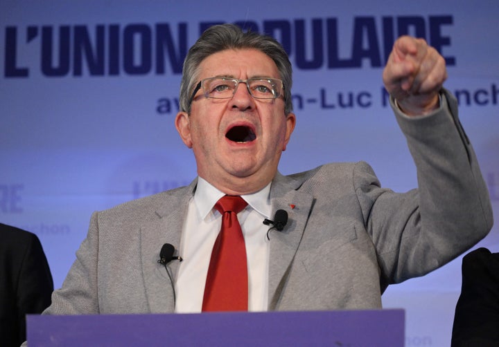 Jean-Luc Mélenchon, candidato de Francia Insumisa, durante su alocución.
