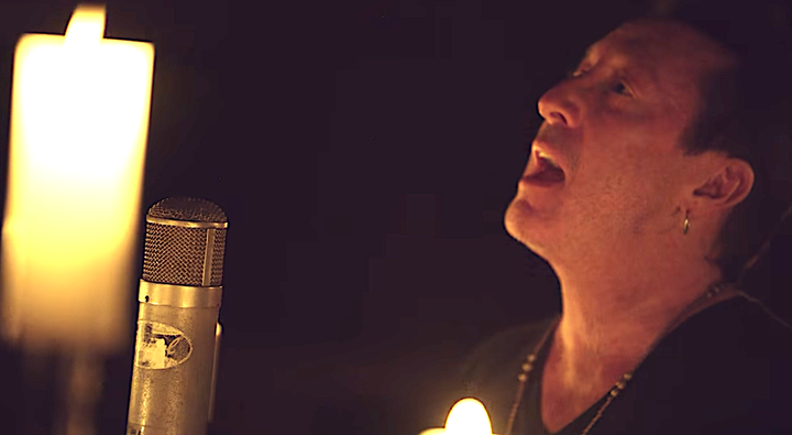 Julian Lennon sings Imagine to benefit war-torn Ukraine.