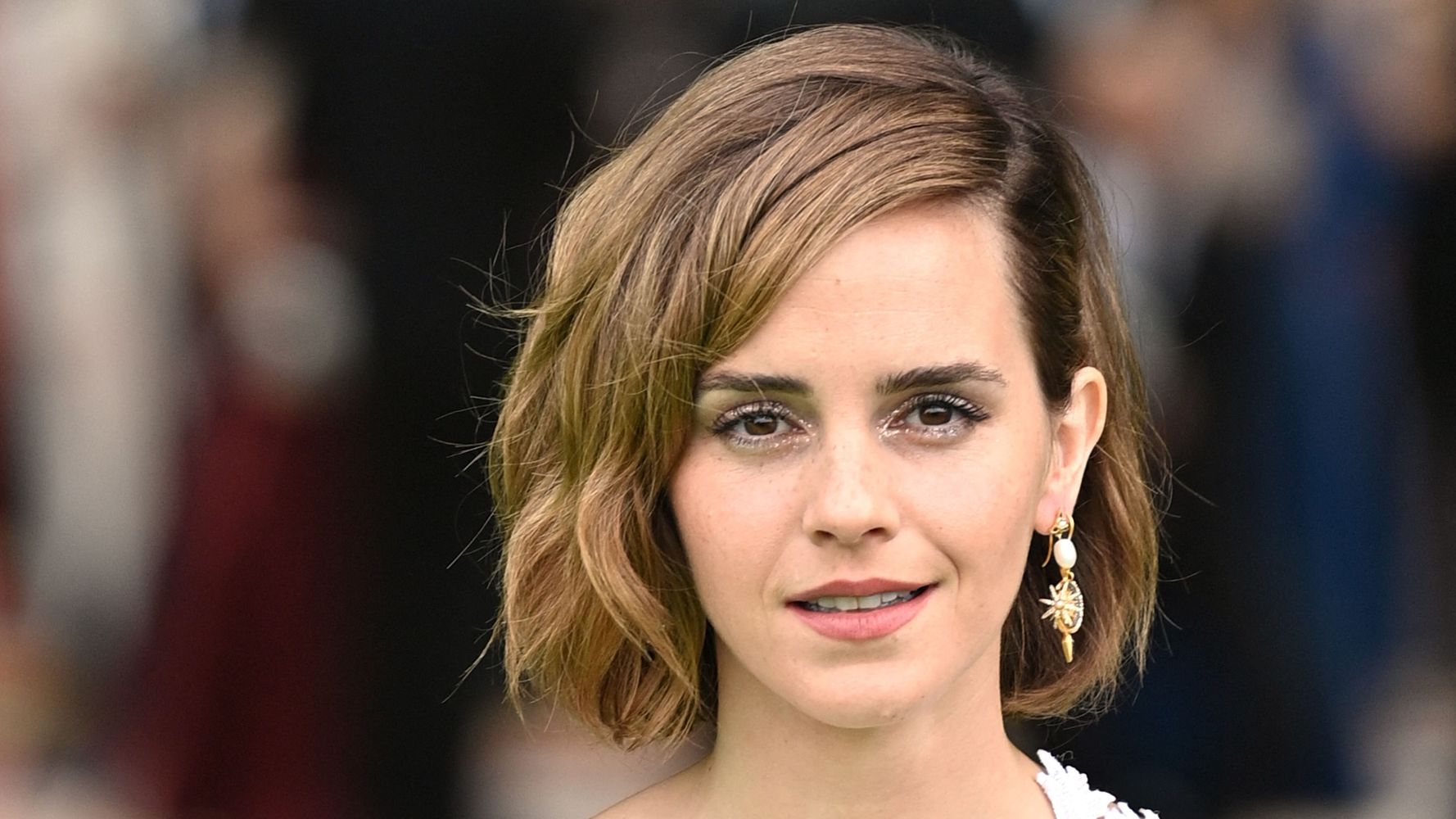 Emma Watson Praised For Resurfaced Comments About Trans Women Using Public Restrooms Huffpost Entertainment