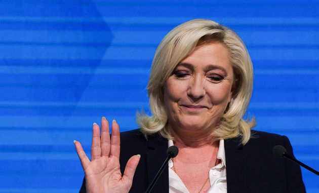 Marine Le Pen photographiée lors de la soirée électorale du 10
