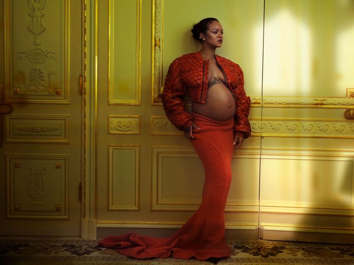 Rihanna Redefines Maternity Wear On Stunning Vogue Cover: 'There's No Way  I'm Shopping In No Maternity Aisle' | HuffPost UK Entertainment