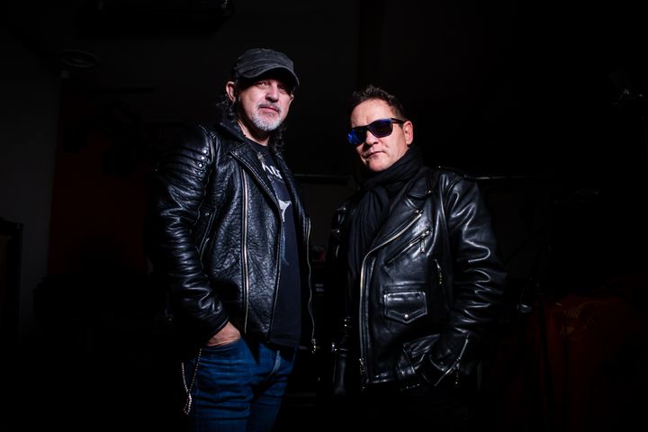 Juanjo Melero (i.) y Johan Cheka, impulsores de 'Rock con ñ'