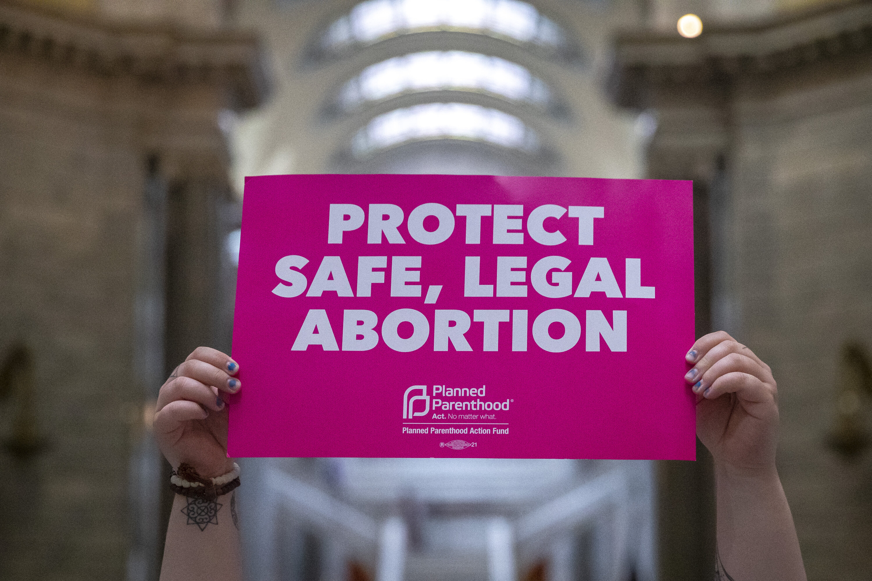 Kentucky’s GOP-Led Legislature Overrides Veto To Pass Sweeping Abortion ...