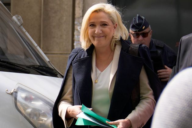 Malgré la polémique, la profession de foi de Marine Le Pen sera bien