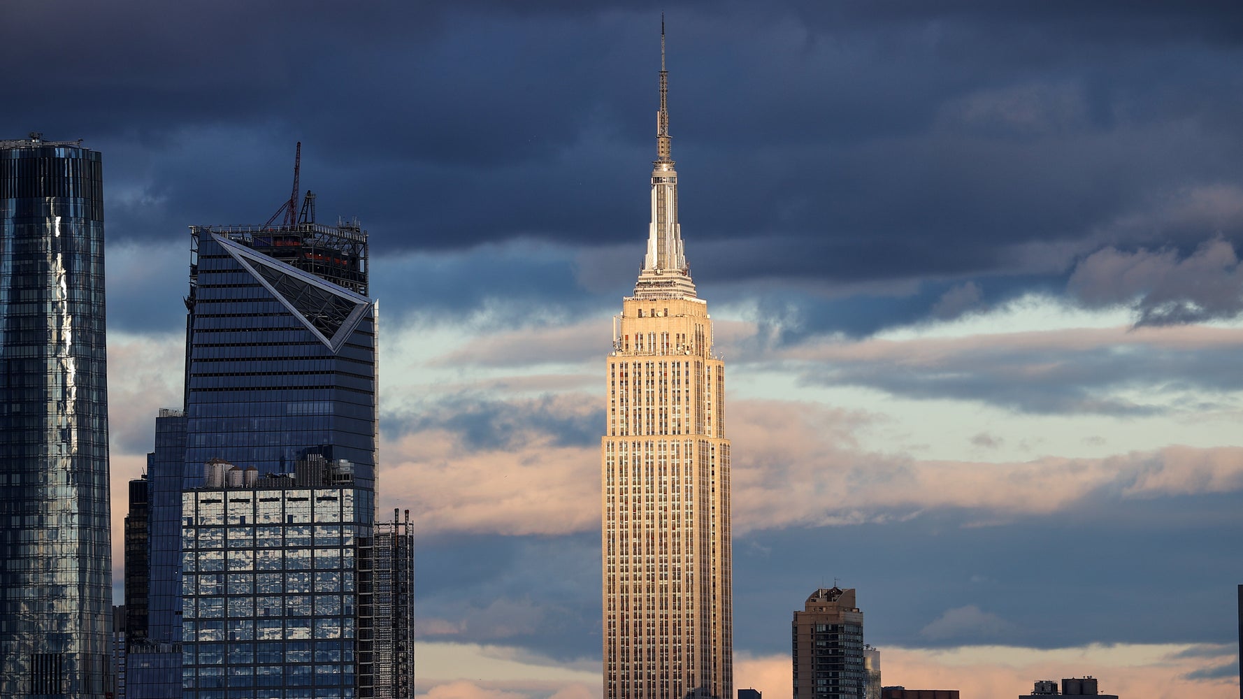 NYC's Controversial Big Clean-Energy Project Just Got The Green Light - Vimarsana News