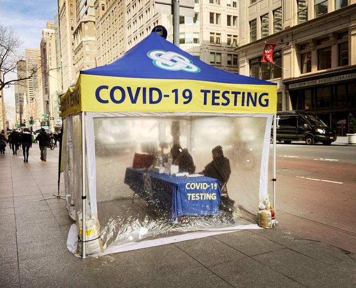 従来の新型コロナウイルス検査会場 アメリカ・ニューヨーク（2022年3月10日）