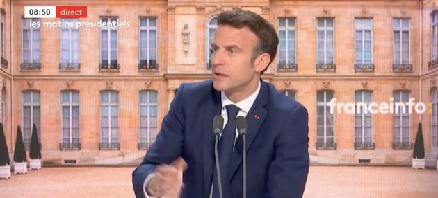 Macron promet un changement de règle pour l'allocation adulte