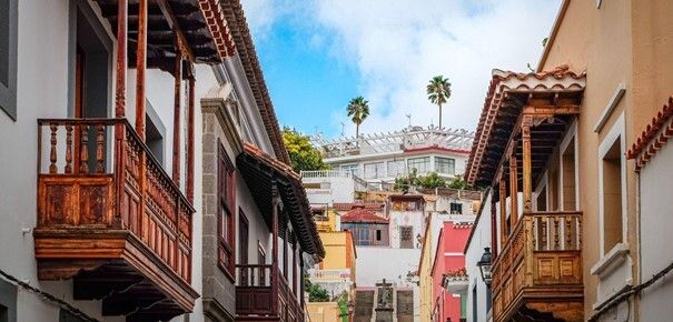 Calle típica de Las Palmas, en Gran Canaria.