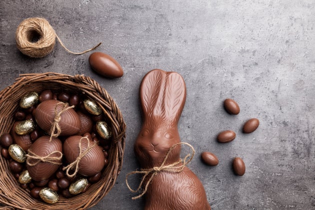 En plaçant vos chocolats dans le réfrigérateur, vous allez certes les empêcher de fondre, mais vous allez surtout les rendre moins agréables à manger.
