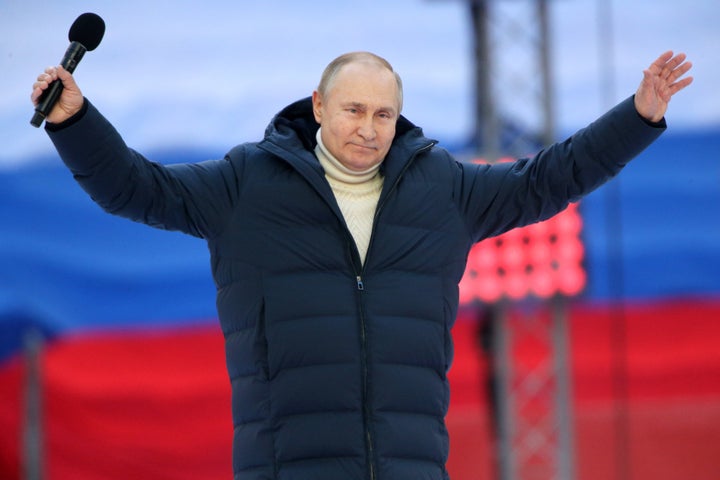 Putin se da un baño de masas en el aniversario de la anexión de Crimea