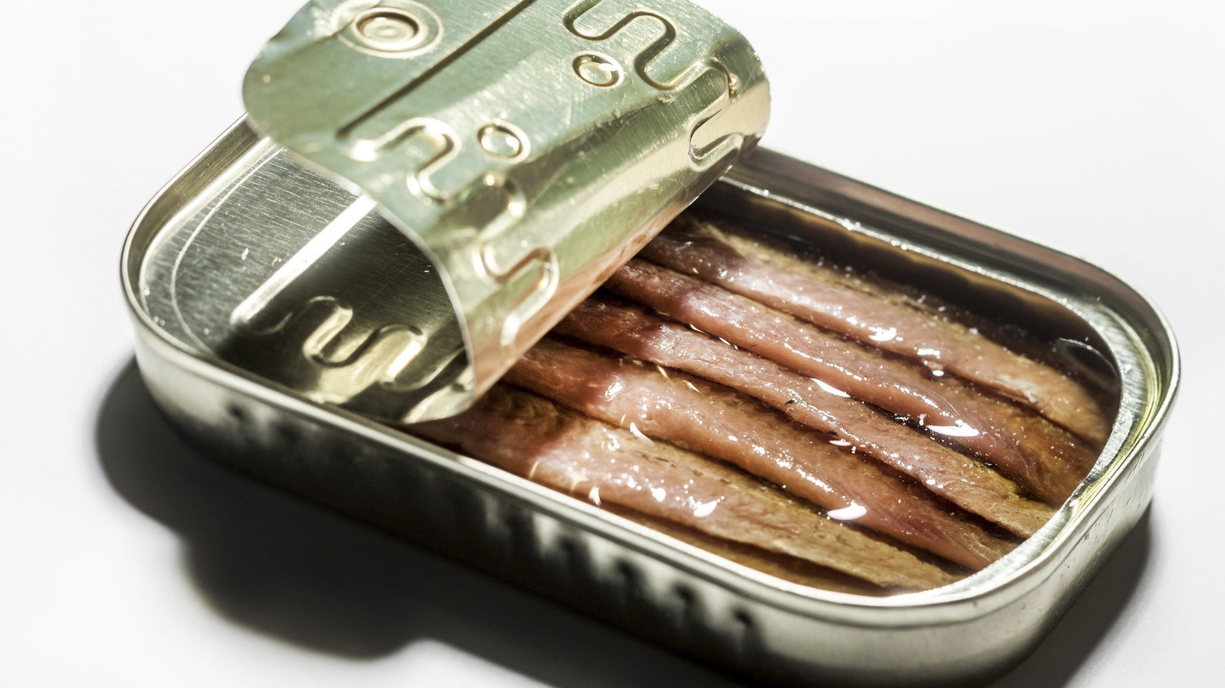 The Health Benefits Of Anchovies And How To Cook With Them