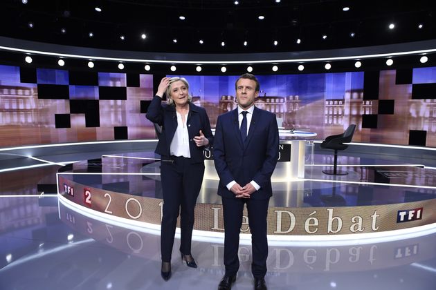 Marine Le Pen et Emmanuel Macron photographiés avant leur débat de 2017