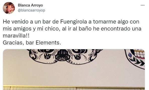 El tuit con el cartel.