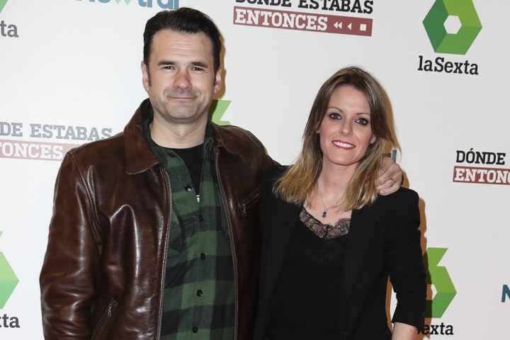 Los periodistas Iñaki López y Andrea Ropero.